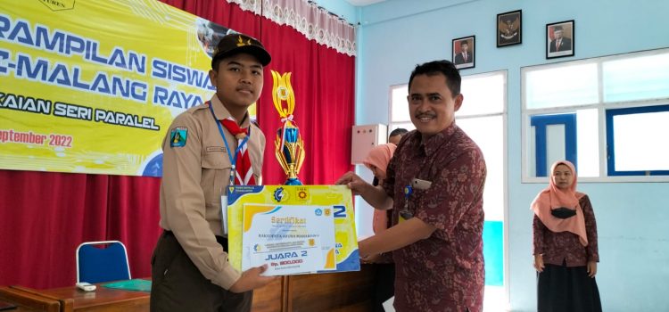 Juara 2 Lomba Keterampilan Siswa (LKS) Tingkat SMP/MTs se-Kabupaten Malang
